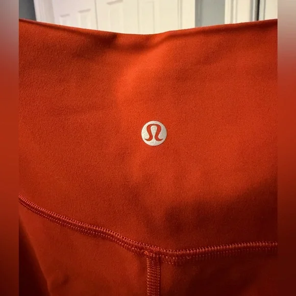 NWT Lululemon Wunder Train HR Tight, 25. Women’s 
Size: 18 - Picture 9 of 11